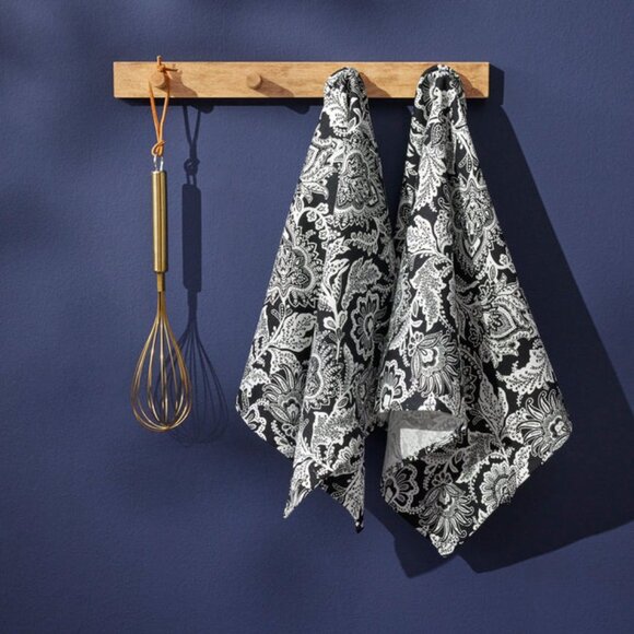 NWT Vera Bradley Dish Towel Set - Picture 2 of 2